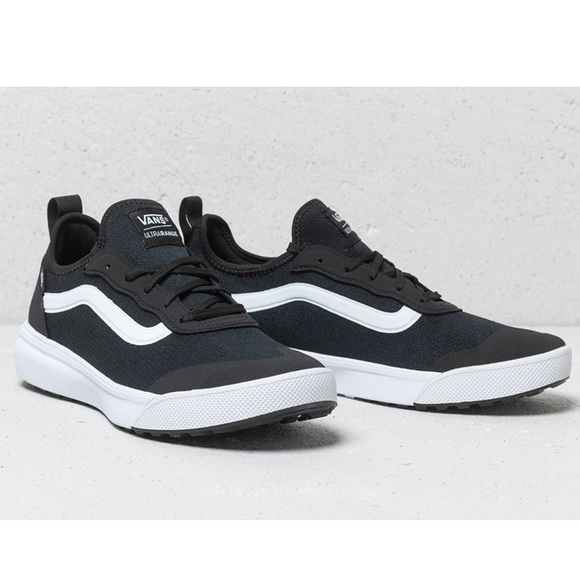 vans ultrarange ac black